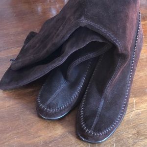 NWOT Aerosoles wedge heel suede boots women’s 8
